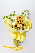 Ensueño - Girasoles, Campanas de Irlanda, Rosas en Spray