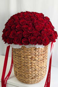 Roses in Basket - Roses fraîches premium à longue tige