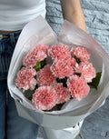 Rosy Cloud – 12 Pink Carnations